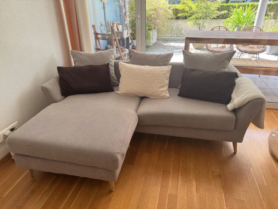 Sofa zu verschenken (Kissen inkl.)