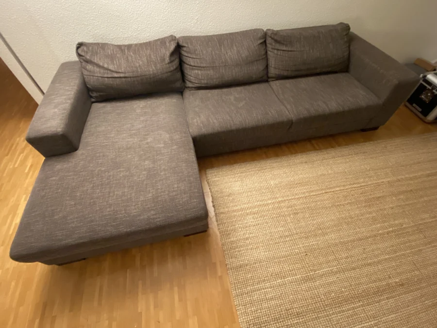 Ecksofa zu verschenken