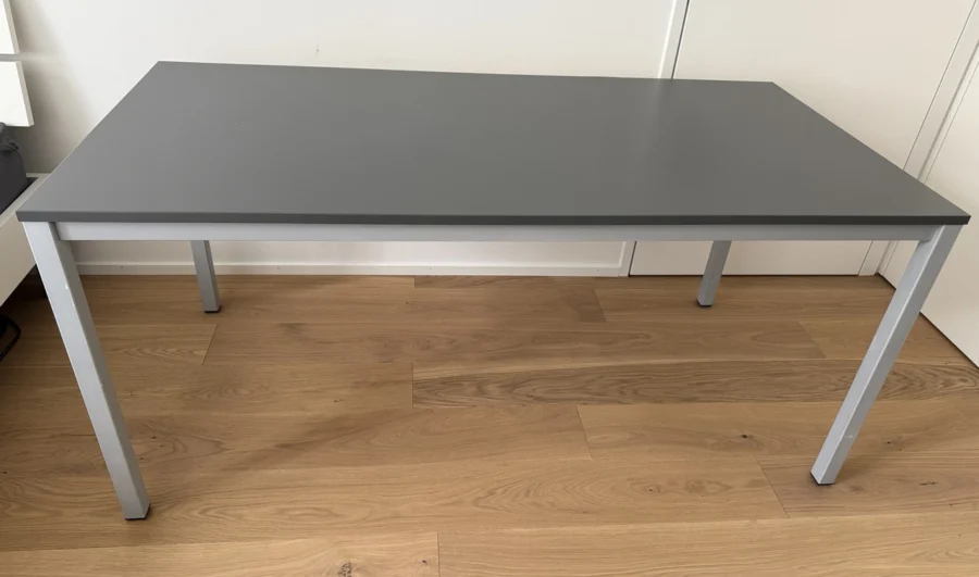 Schweizer Qualitätsbürotisch 160×80